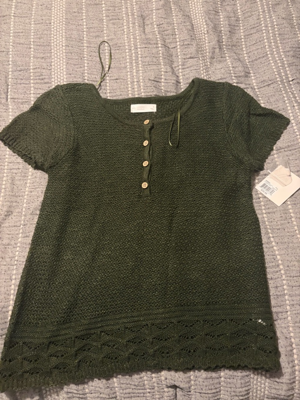 Lauren Conrad Olive Green Knit Short Sleeve Henley Top with Wooden Buttons NWT